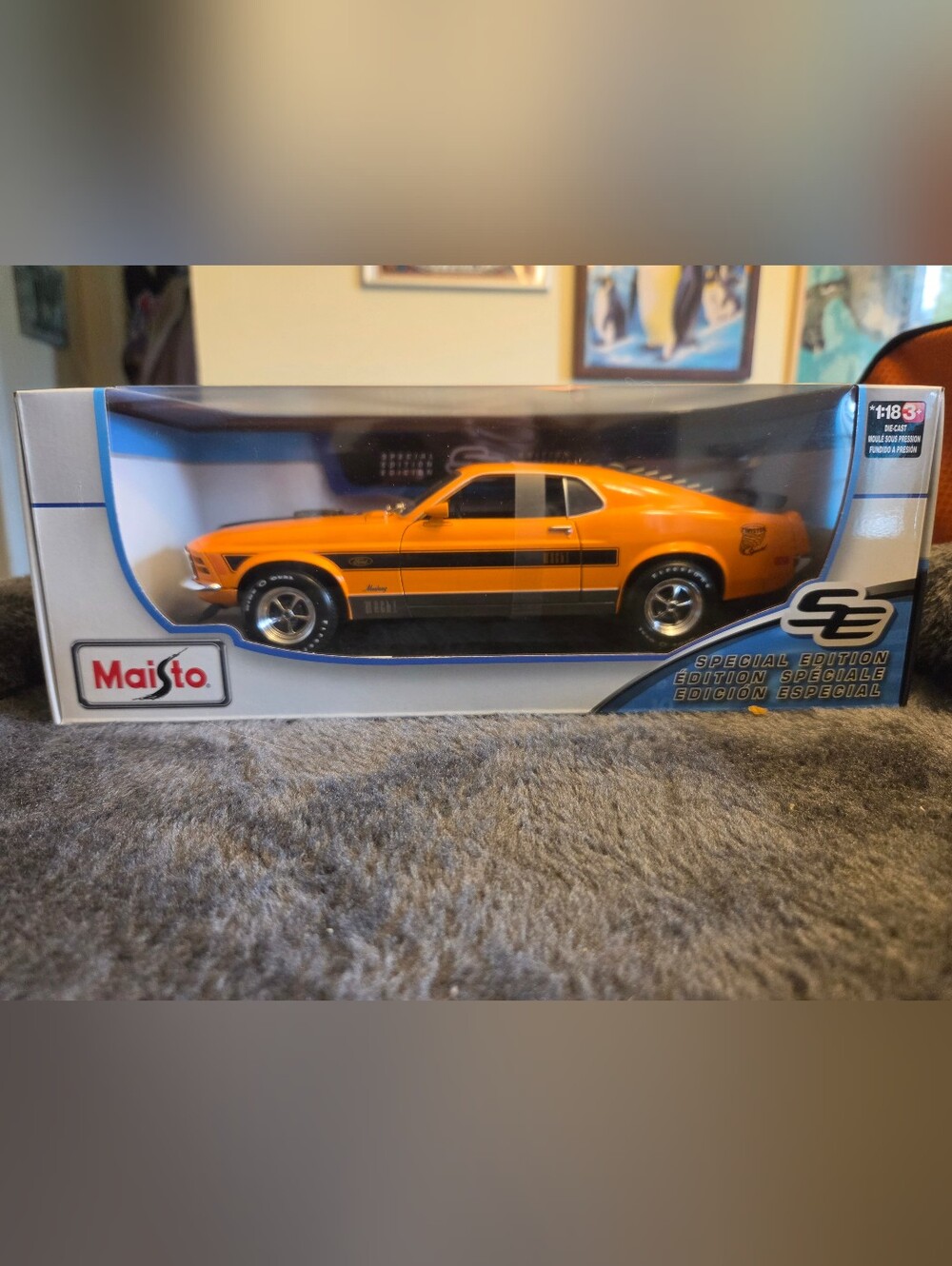 NIB Maisto 1:18 Scale Diecast SE 1970 Ford Mustang Mach 1 Collectible Car